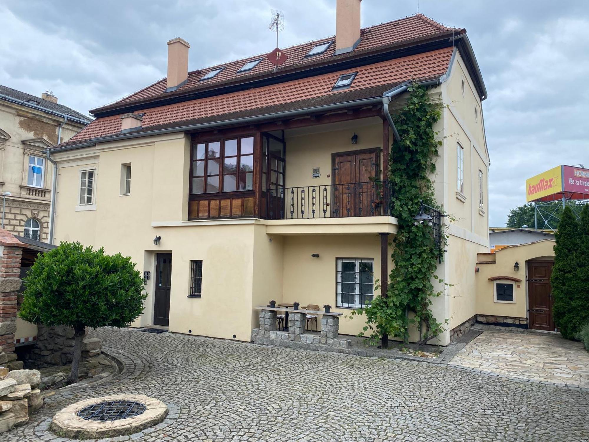 Galerie Vila Lucia #5 - mezotonový apartmán Plzeň Exterior foto