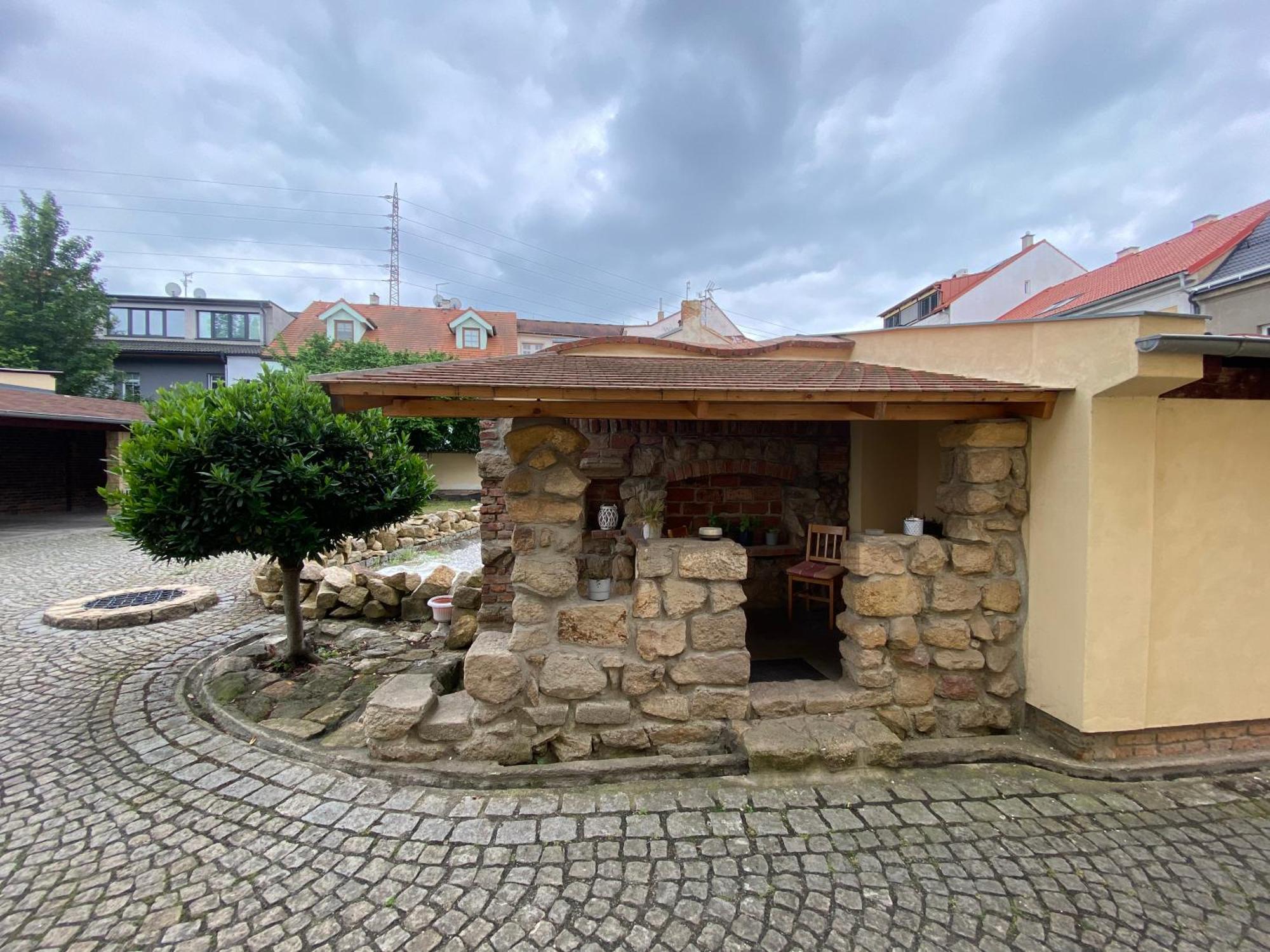 Galerie Vila Lucia #5 - mezotonový apartmán Plzeň Exterior foto
