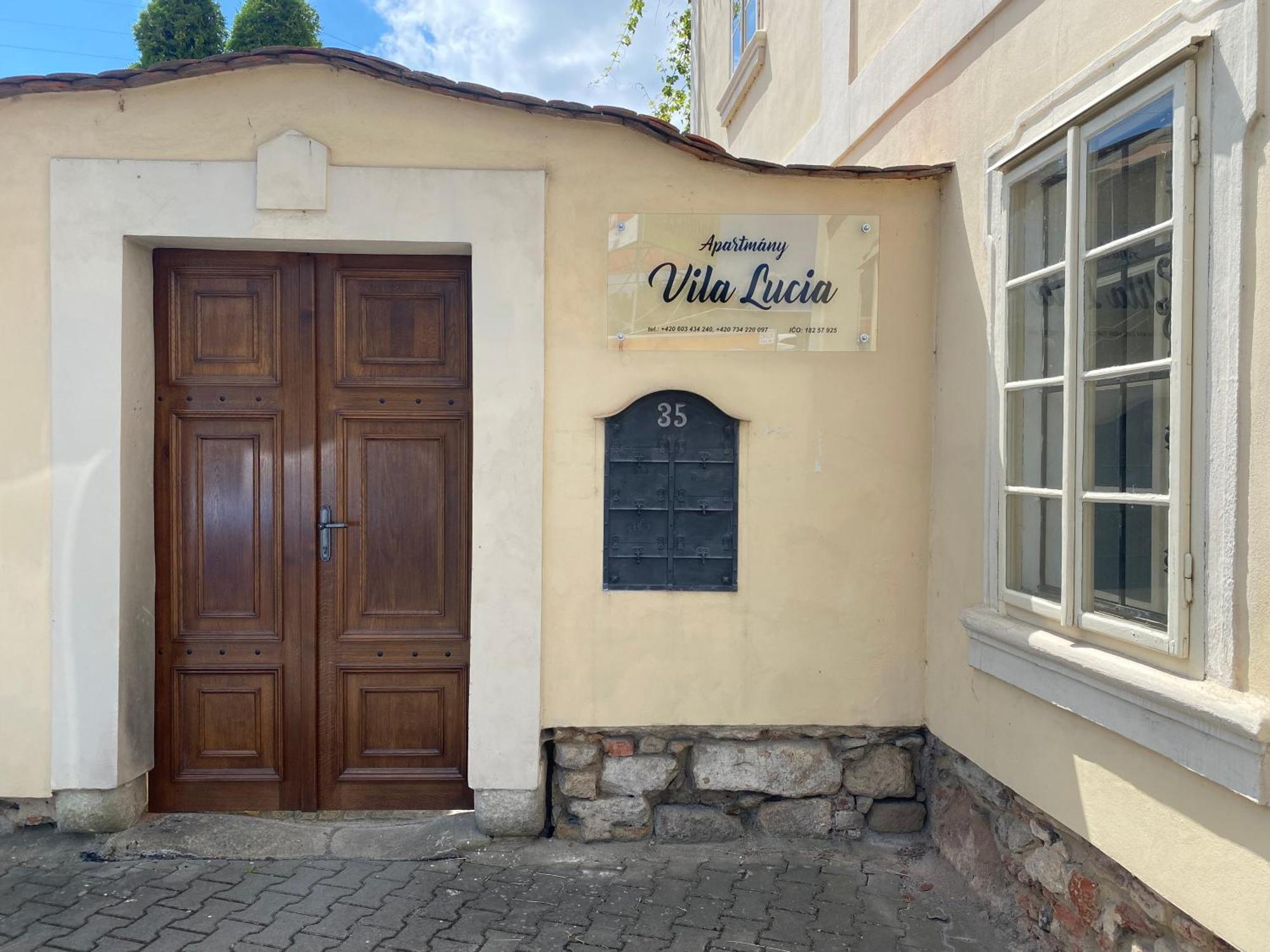 Galerie Vila Lucia #5 - mezotonový apartmán Plzeň Exterior foto
